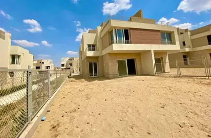 فيلا - 4 غرف نوم - 4 حمامات للبيع في ذا كراون - طريق مصر اسكندرية الصحراوي - مدينة 6 أكتوبر - الجيزة