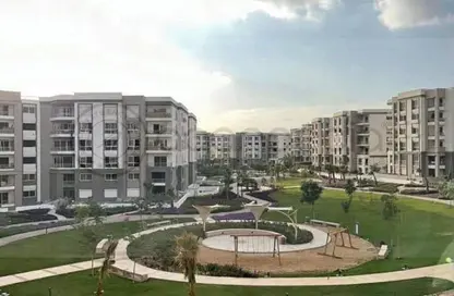 Apartment - 2 Bedrooms - 2 Bathrooms for sale in Garden Residence - Hyde Park - New Cairo City - Cairo
