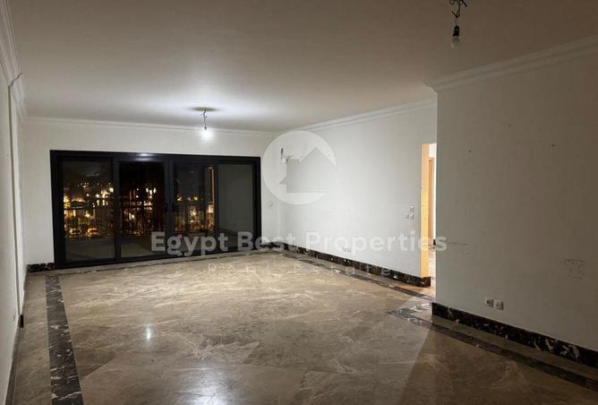 62411435 - Property Image 3