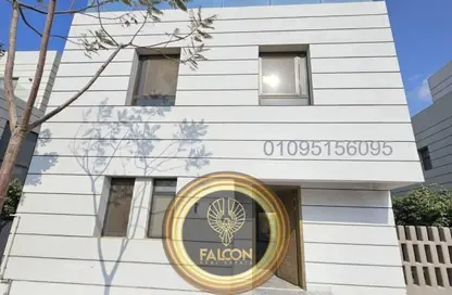 Villa - 3 Bedrooms - 3 Bathrooms for sale in Al Burouj Compound - El Shorouk Compounds - Shorouk City - Cairo