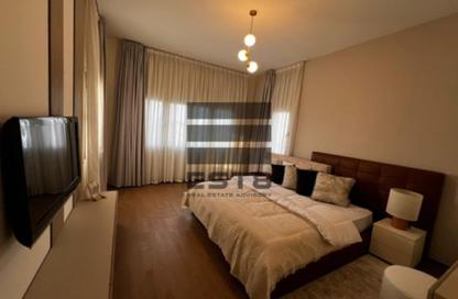 Villa - 5 Bedrooms - 6 Bathrooms for rent in Uptown Cairo - Mokattam - Cairo