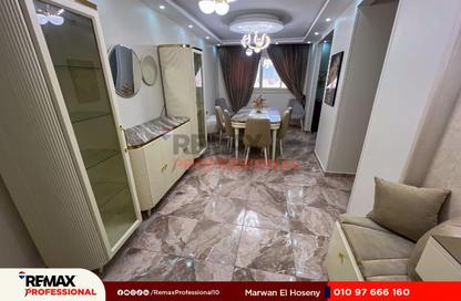 Apartment - 2 Bedrooms - 1 Bathroom for sale in Mahmoud Al Essawy St. - Sidi Beshr - Hay Awal El Montazah - Alexandria