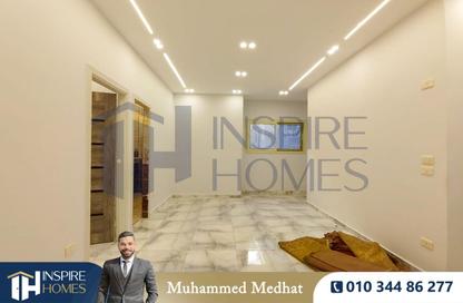 Office Space - 2 Bedrooms - 1 Bathroom for rent in Camp Chezar - Hay Wasat - Alexandria