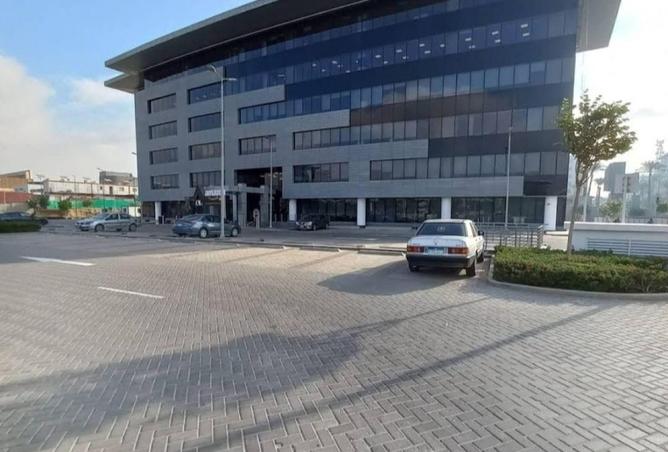 66700555 - صورة العقار 2