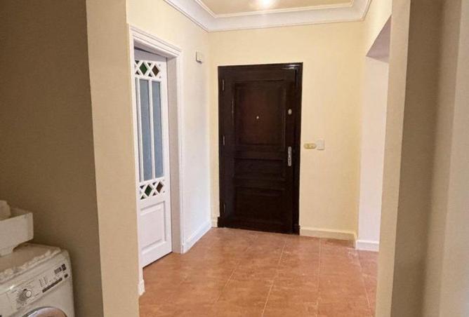 8609350 - Property Image 2