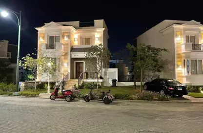 Townhouse - 4 Bedrooms - 4 Bathrooms for sale in Mountain View 4 - 6 October Compounds - 6 October City - Giza