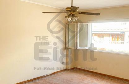 Apartment - 3 Bedrooms - 1 Bathroom for sale in Street 314 - Smouha - Hay Sharq - Alexandria