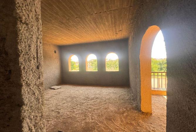 65154117 - Property Image 3