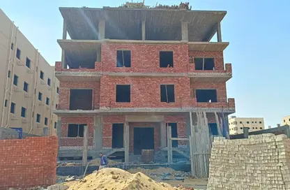 Apartment - 3 Bedrooms - 2 Bathrooms for sale in Bait Alwatan - The 5th Settlement - New Cairo City - Cairo