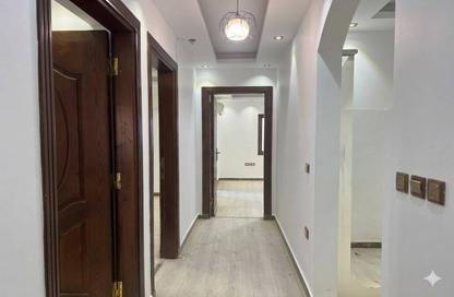 Co-Working Space - Studio - 3 Bathrooms for rent in 10th Sector - Zahraa El Maadi - Hay El Maadi - Cairo