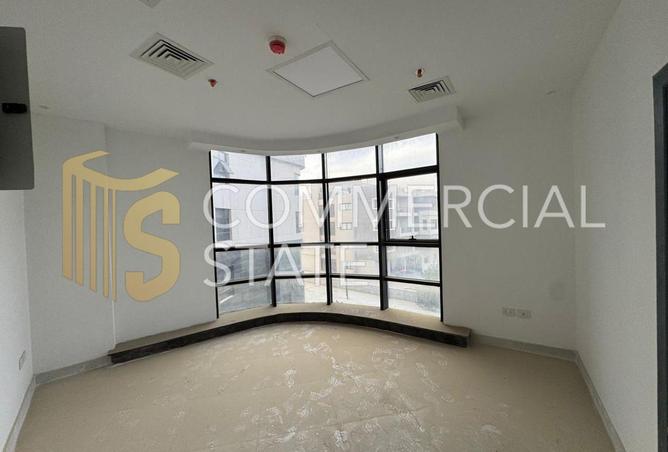 99400443 - Property Main Image