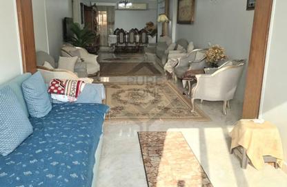 شقة - 3 غرف نوم - 2 حمامات للبيع في شارع نادى سموحة الرياضى - سموحة - حي شرق - الاسكندرية