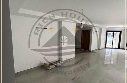 Apartment - 3 Bedrooms - 3 Bathrooms for rent in Sky line - Smouha - Hay Sharq - Alexandria Apartment - 3 Bedrooms - 3 Bathrooms for rent in Sky line - Smouha - Hay Sharq - Alexandria