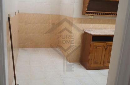 Apartment - 3 Bedrooms - 1 Bathroom for rent in Smouha - Hay Sharq - Alexandria