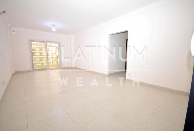 101210182 - Property Image 3