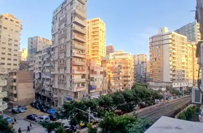 Apartment - 3 Bedrooms - 1 Bathroom for sale in Seyouf - Hay Sharq - Alexandria Apartment - 3 Bedrooms - 1 Bathroom for sale in Seyouf - Hay Sharq - Alexandria