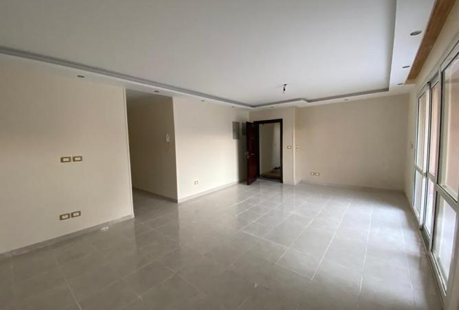 99389474 - Property Main Image