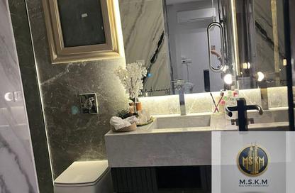 Apartment - 2 Bedrooms - 3 Bathrooms for sale in Galleria Moon Valley - South Investors Area - New Cairo City - Cairo