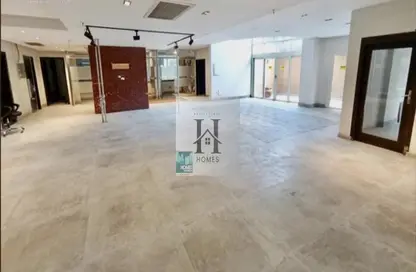 Full Floor - Studio - 4 Bathrooms for rent in Zahraa Al Maadi Tunnel - Degla - Hay El Maadi - Cairo
