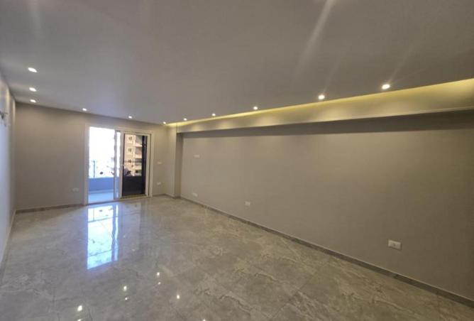 85608419 - صورة العقار 2