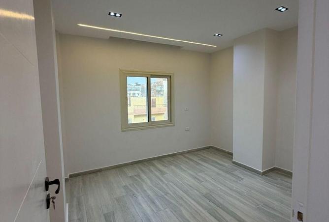 64140080 - Property Image 2