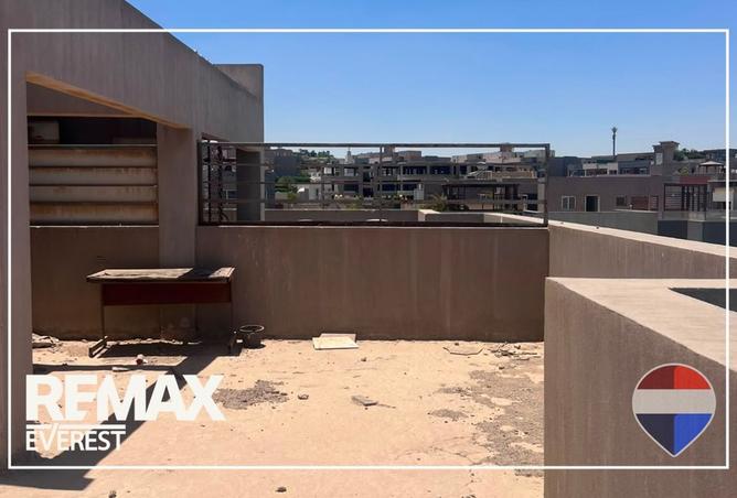 98828086 - Property Image 3