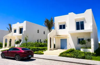 Chalet - 2 Bedrooms - 2 Bathrooms for sale in Furl Jefaira - Jefaira - Ras Al Hekma - North Coast