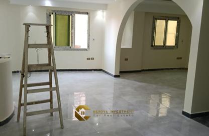 Apartment - 3 Bedrooms - 1 Bathroom for rent in 8th District - Sheikh Zayed City - Giza