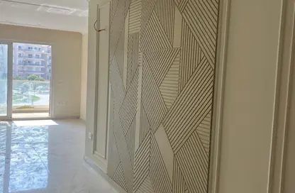 Apartment - 3 Bedrooms - 3 Bathrooms for rent in Mountain View iCity - 5th Settlement Compounds - The 5th Settlement - New Cairo City - Cairo