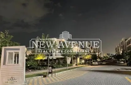 Apartment - 3 Bedrooms - 3 Bathrooms for sale in Tag Sultan - Ring Road - Cairo