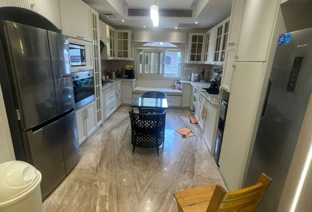 112975602 - Property Main Image