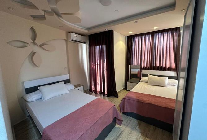 8581311 - Property Image 2