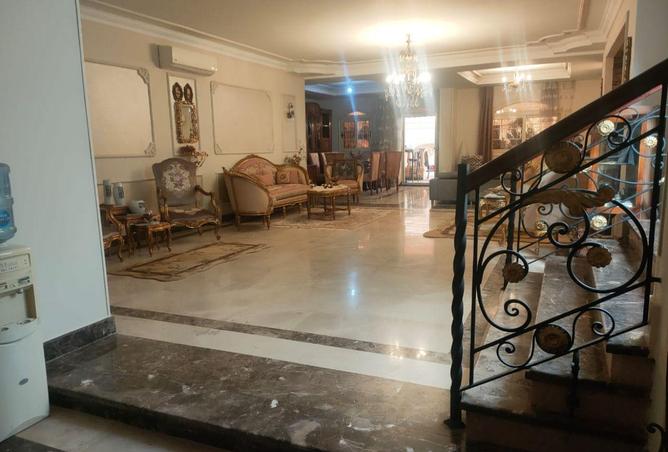 8718021 - Property Image 2