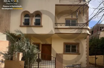 Twin House - 4 Bedrooms - 2 Bathrooms for sale in Sama Zayed - 4th District - Sheikh Zayed City - Giza