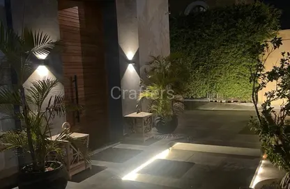 فيلا - 4 غرف نوم - 3 حمامات للبيع في الجريا - كمبوندات الشيخ زايد - الشيخ زايد - الجيزة