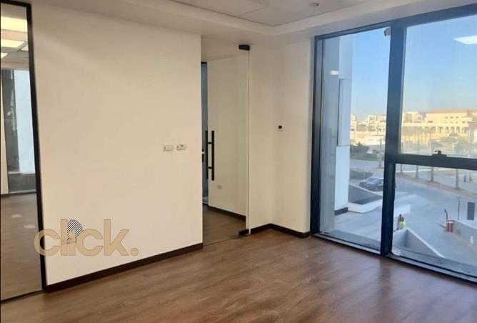 75966727 - Property Image 2