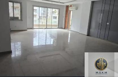 شقة - 3 غرف نوم - 3 حمامات للبيع في شارع الجزيرة - المستثمرين الجنوبية - مدينة القاهرة الجديدة - القاهرة