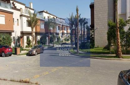 Townhouse - 4 Bedrooms - 4 Bathrooms for sale in Azzar - 5th Settlement Compounds - The 5th Settlement - New Cairo City - Cairo