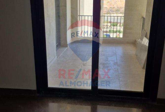 8613390 - Property Image 3