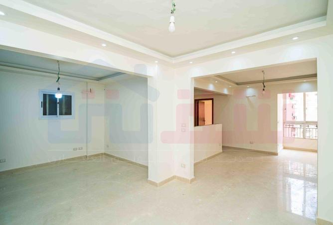76504606 - Property Main Image