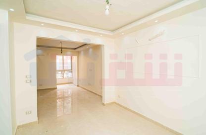 Apartment - 2 Bedrooms - 1 Bathroom for sale in La Vison St. - Bolkly - Hay Sharq - Alexandria Apartment - 2 Bedrooms - 1 Bathroom for sale in La Vison St. - Bolkly - Hay Sharq - Alexandria