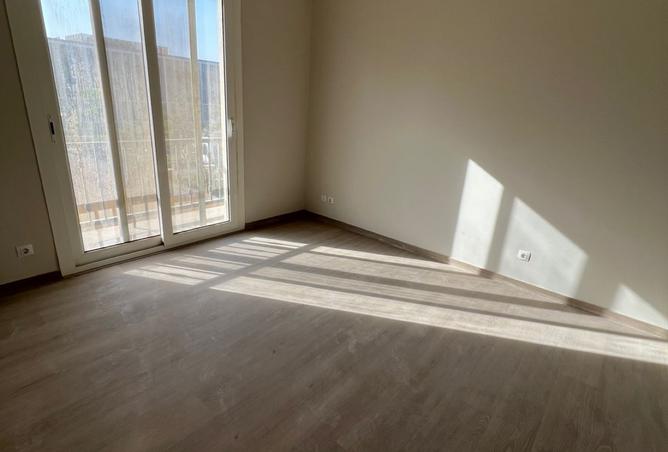 78930927 - Property Image 2