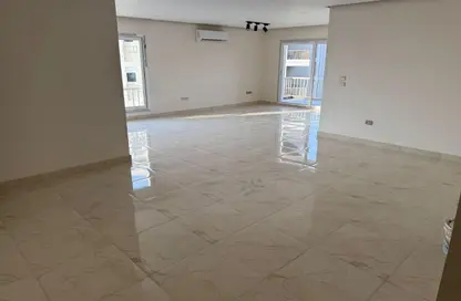 Apartment - 3 Bedrooms - 3 Bathrooms for rent in Hyde Park - New Cairo City - Cairo