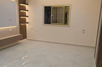 Apartment - 3 Bedrooms - 1 Bathroom for sale in Gate 2 - Ahmose - Hadayek El Ahram - Giza Apartment - 3 Bedrooms - 1 Bathroom for sale in Gate 2 - Ahmose - Hadayek El Ahram - Giza