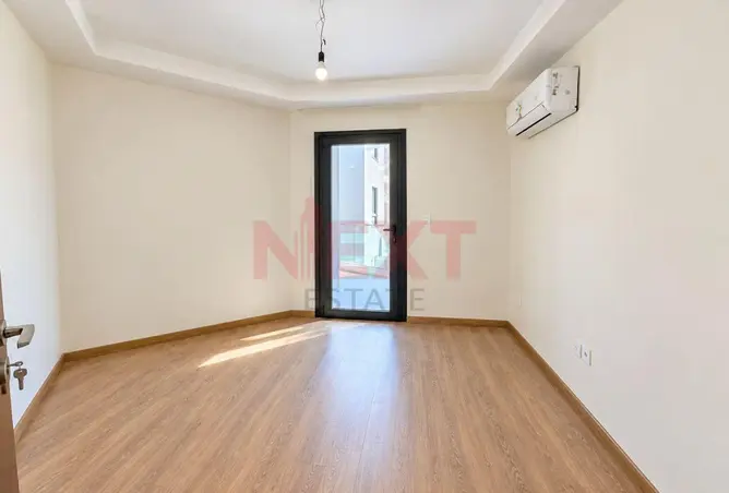 121407461 - Property Image 3