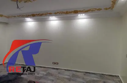 شقة - 3 غرف نوم - 3 حمامات للايجار في تاج سلطان - الطريق الدائري - القاهرة