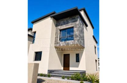 Villa - 3 Bedrooms - 3 Bathrooms for sale in The MarQ Gardens - 5th Settlement Compounds - The 5th Settlement - New Cairo City - Cairo