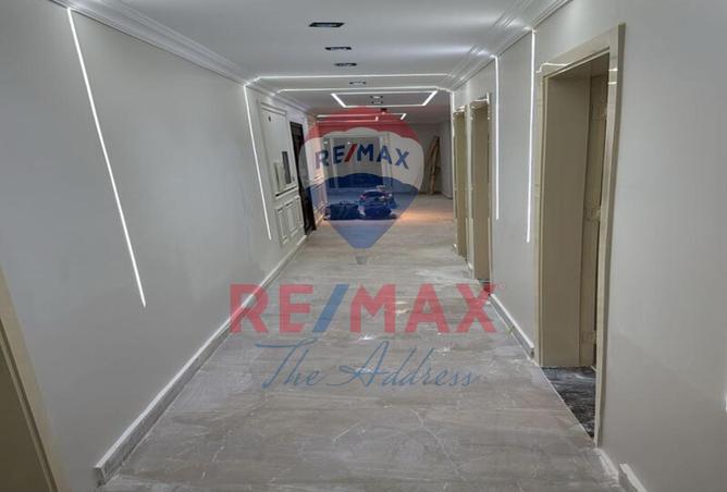 74311015 - Property Main Image