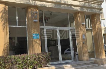 Apartment - 2 Bedrooms - 2 Bathrooms for sale in Uptown Cairo Road - Al Abageyah - El Khalifa - Cairo