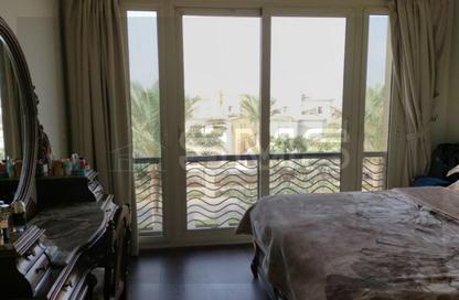 Apartment - 2 Bedrooms - 2 Bathrooms for sale in Uptown Cairo Road - Al Abageyah - El Khalifa - Cairo